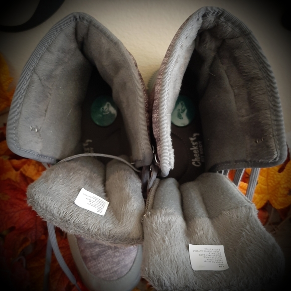 Exclusive! Tony Little Cheeks Fit Body Sneaker Boot with Energy Pad. - Picture 6 of 7